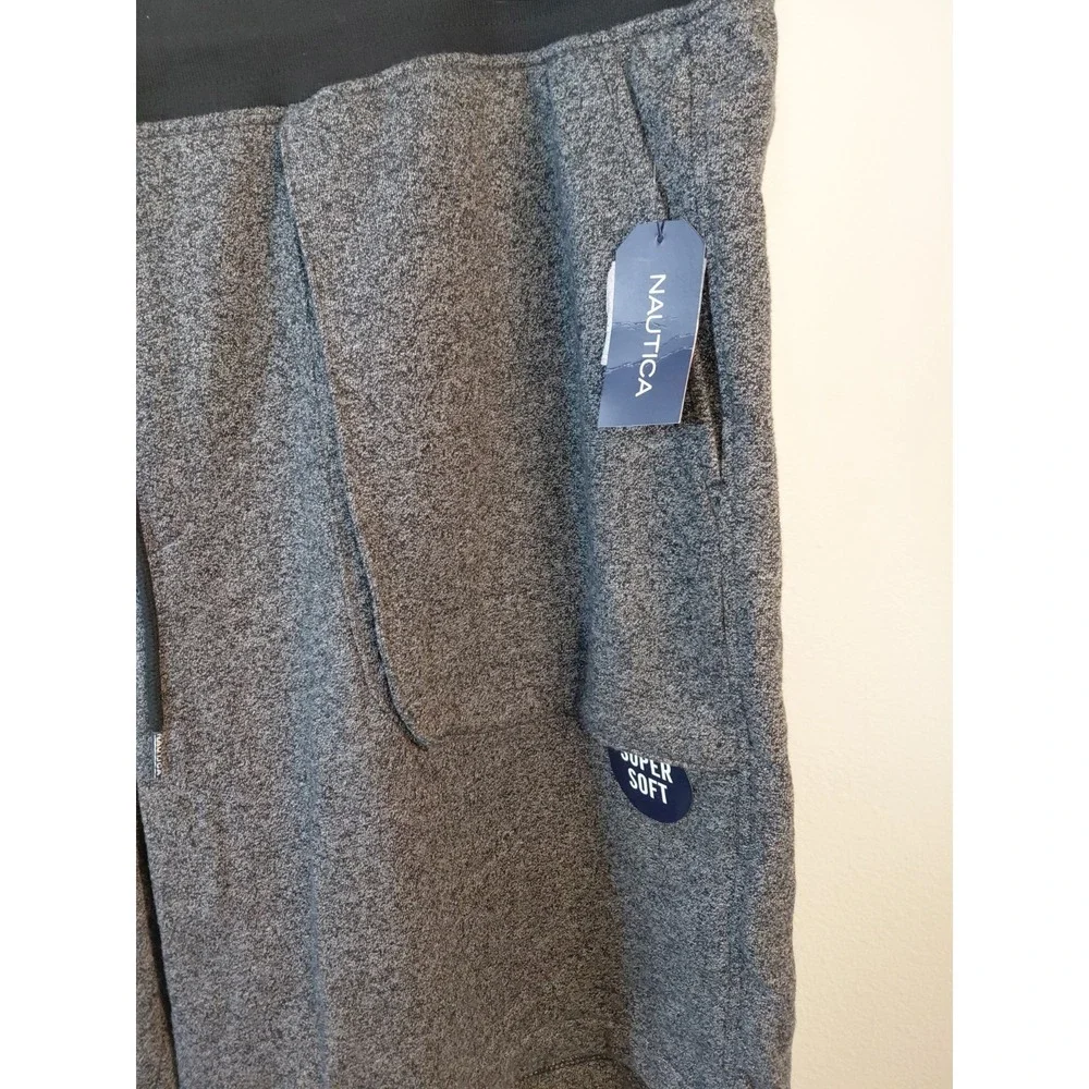NWT  Nautica Mens Fleece Knit Logo Shorts Stone Grey Heather 2XL  Org $54 NWT
